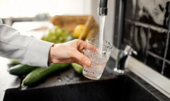 b8bb07b1a7d6d9714f00d3227dbb99b7f1deb70b